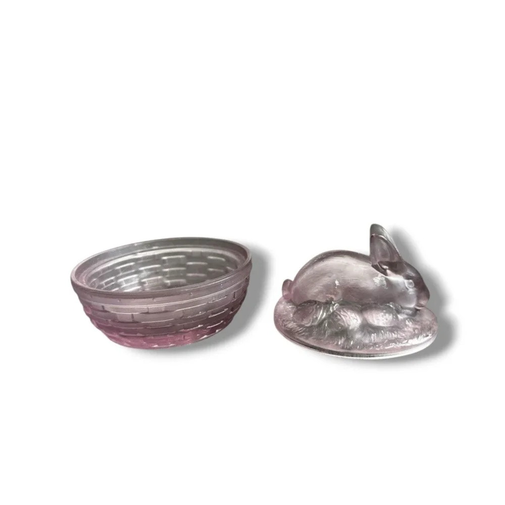 Longaberger 2004 Collectors Club Mini Purple Glass Easter Dish Bunny Nested Lid